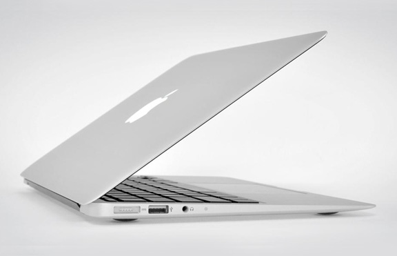 Ультратонкі моделі MacBook вийдуть до кінця року