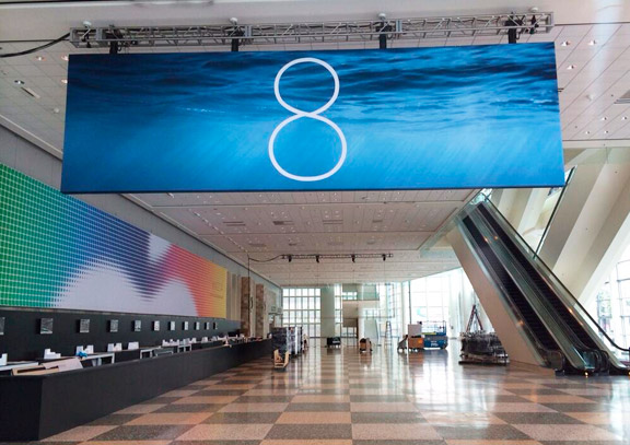 Офіційний логотип IOS 8 з'явився на фото