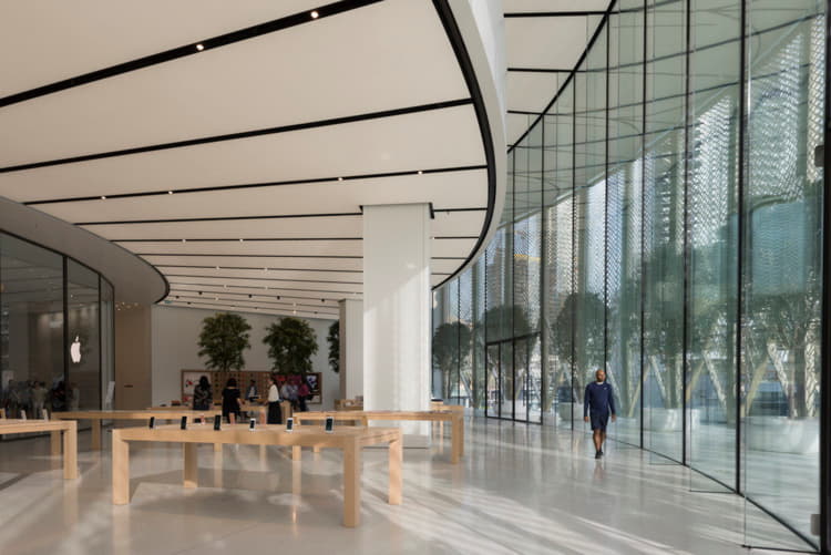 Найбільший у світі Apple Store відкриється в Дубаї 29 жовтня