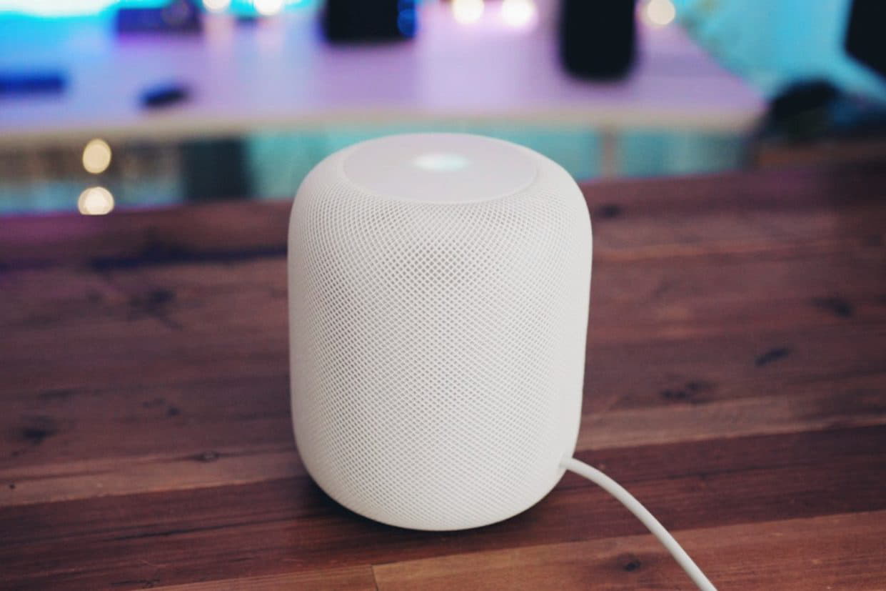 Apple навчила HomePod розпізнавати звуки побутових приладів і стукіт у двері
