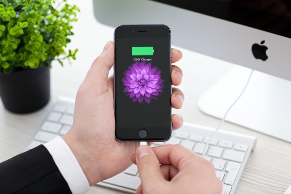Час – гроші: як заряджати iPhone в два рази швидше