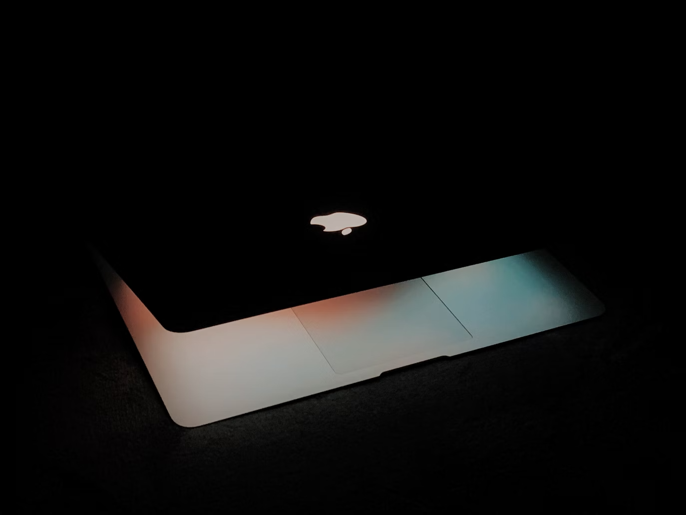 5 причин чому варто купити MacBook