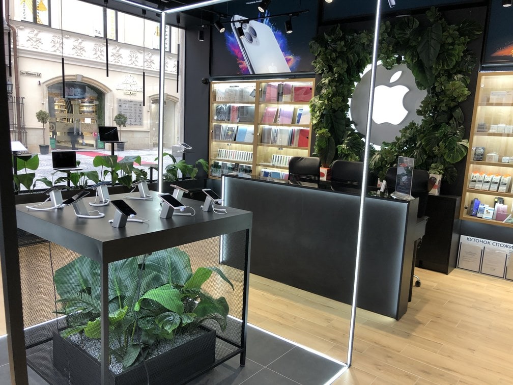 Магазин Apple Room, м. Львів, вул. Шевська, 1