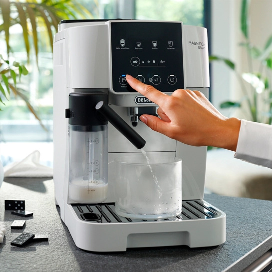 Кавомашина DeLonghi ECAM 220.61 W (EU)