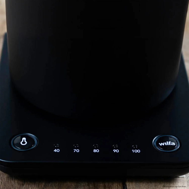 Електрочайник Wilfa WSDK-2000B (UA) Електрочайник Wilfa WSDK-2000B (UA)