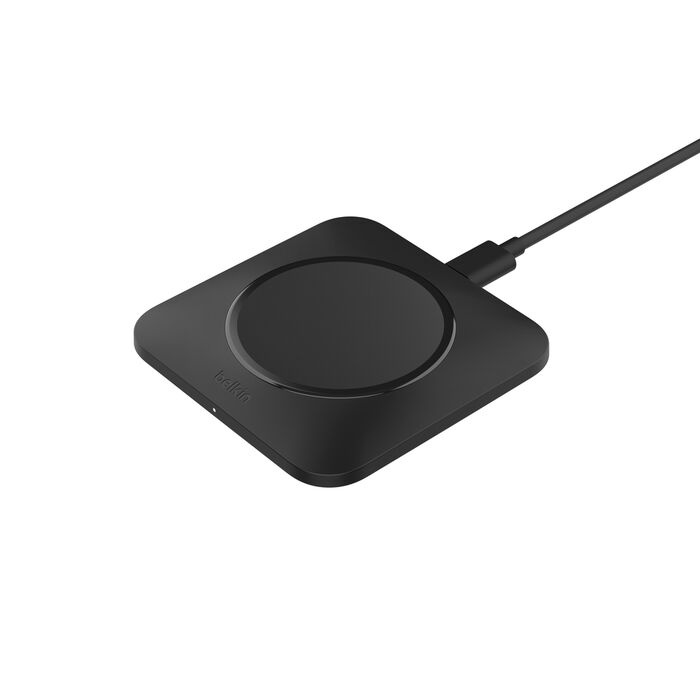 Беспроводная зарядка Belkin Pad Easy Align, 15W (Black)