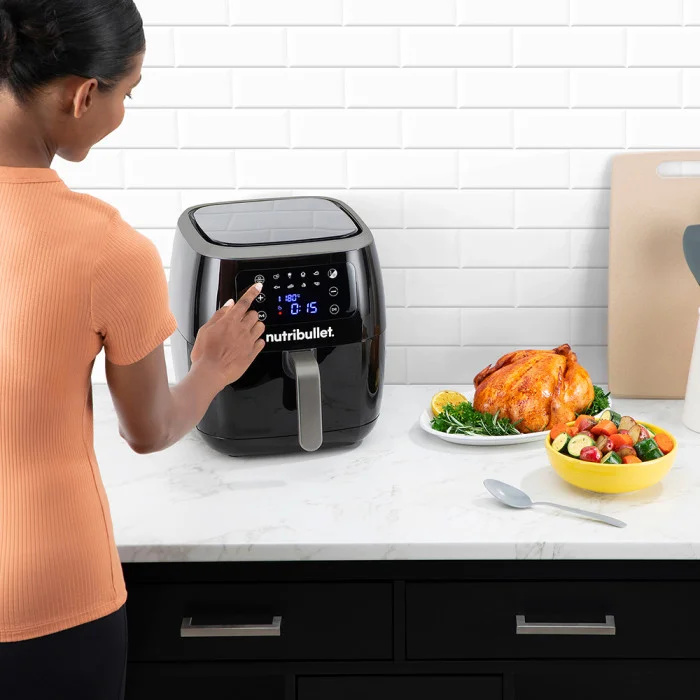 Мультипіч Nutribullet XXL NBA071B (UA)