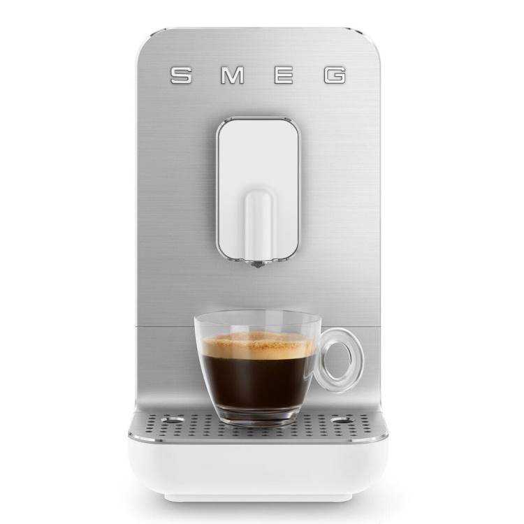Кофемашина SMEG BCC11WHMEU White Matte