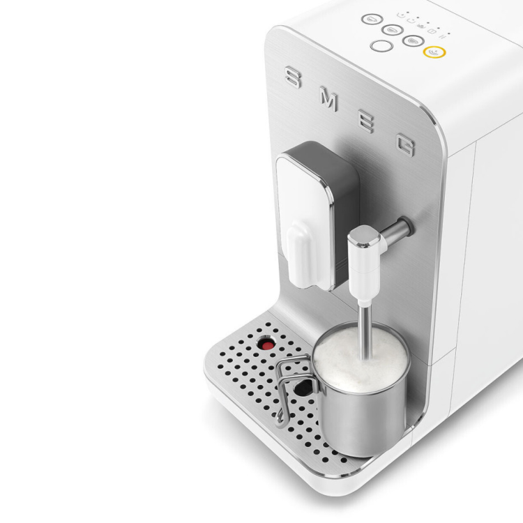 Кофемашина SMEG BCC12WHMEU White Matte