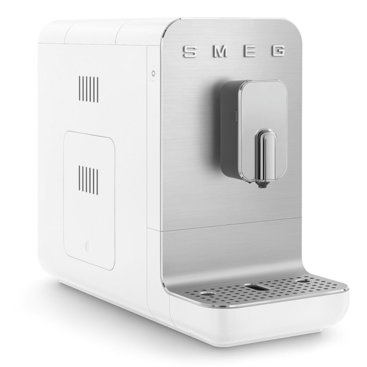 Кавомашина SMEG BCC13WHMEU White Matte