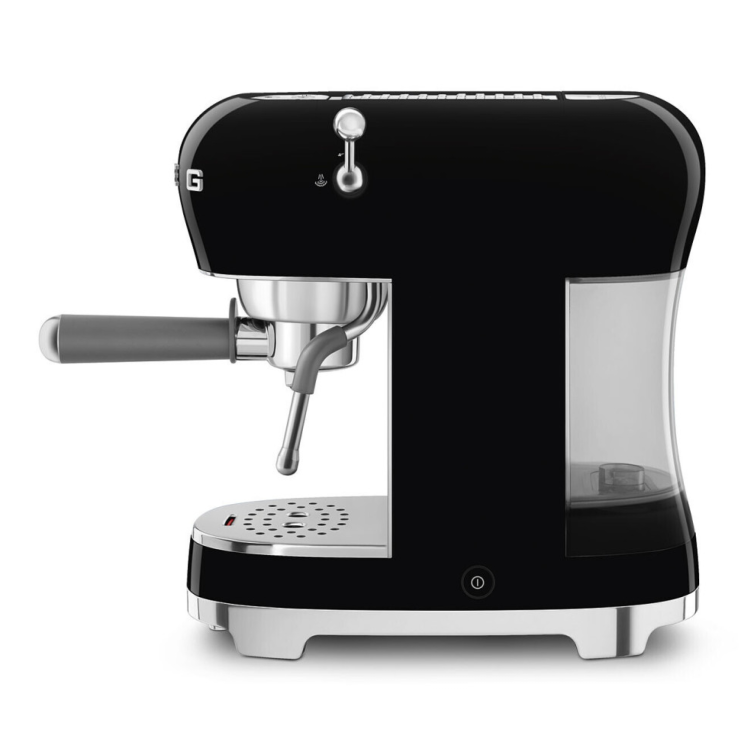 Кофемашина SMEG ECF02BLEU Black