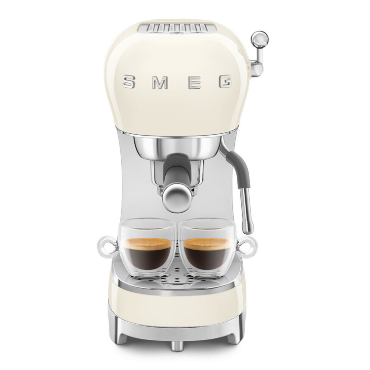 Кофемашина SMEG ECF02CREU Cream