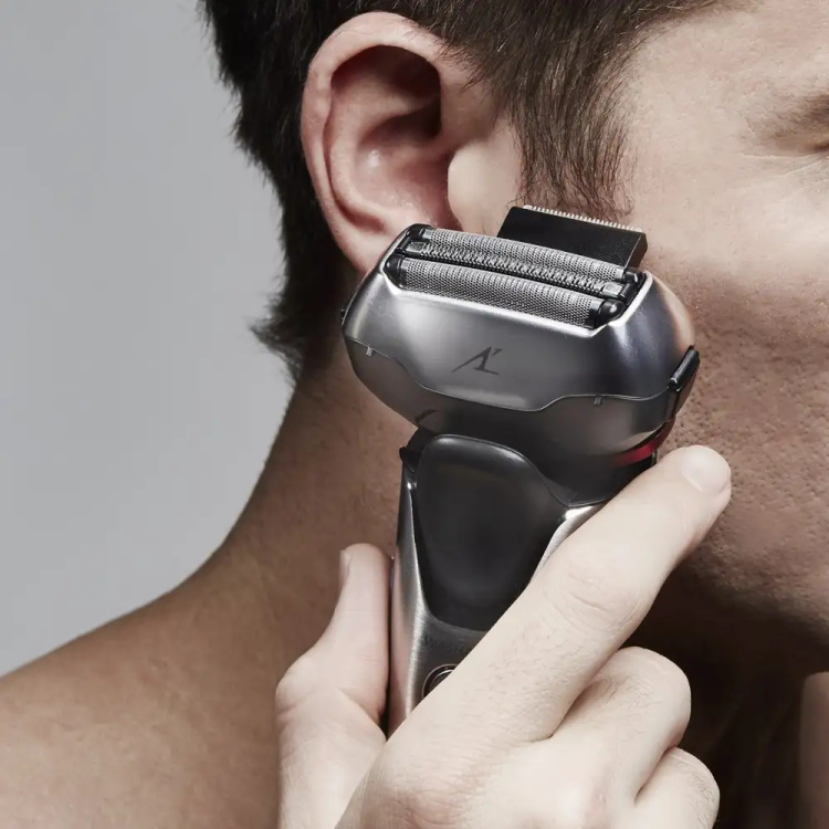 Електрична бритва Panasonic (ES-LT4N-S820)