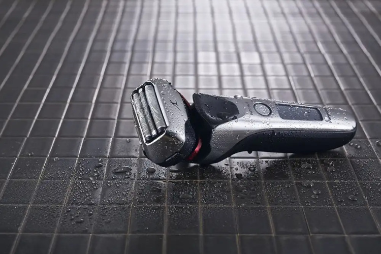 Електрична бритва Panasonic (ES-LT4N-S820)